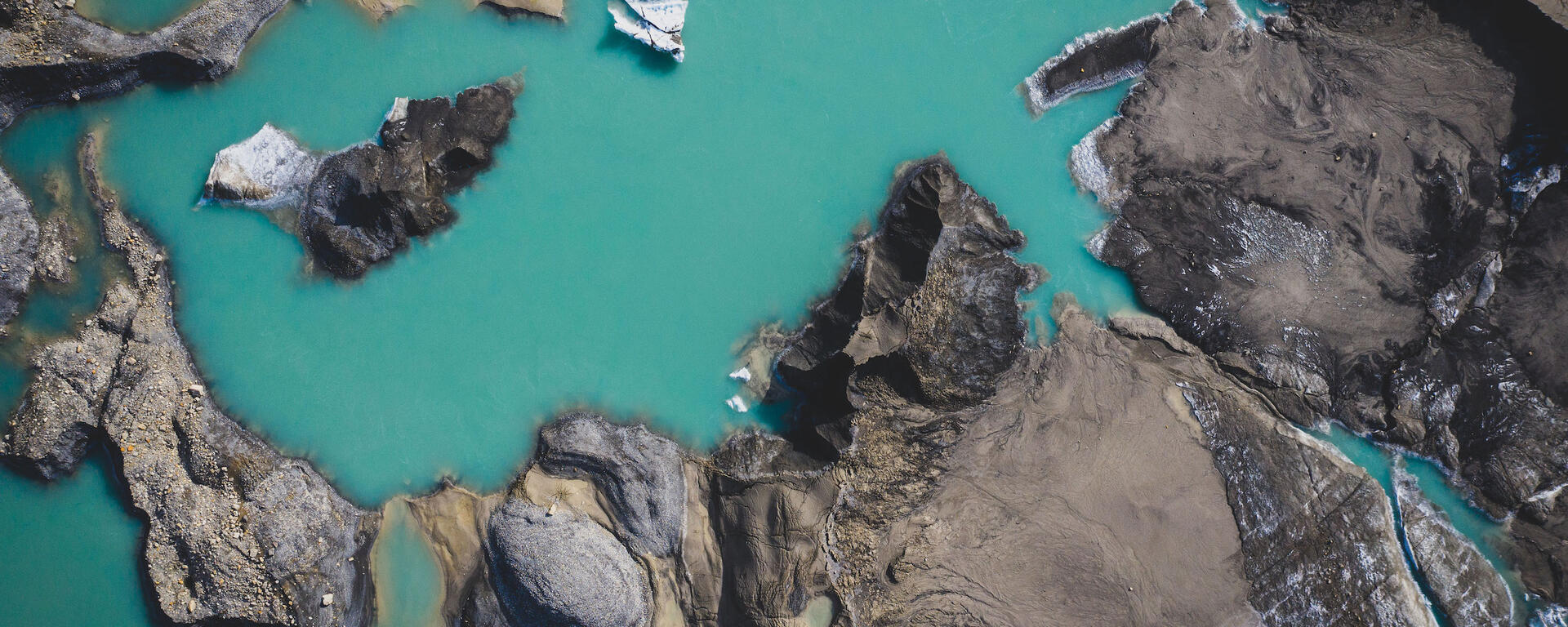 Peyto Glacier aerial photo, courtesy of Mark Ferguson, Global Institute for Water Security