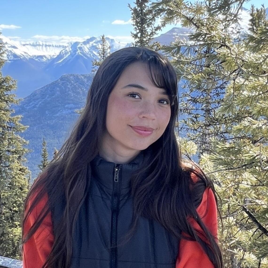 Michelle DeBruyne Headshot