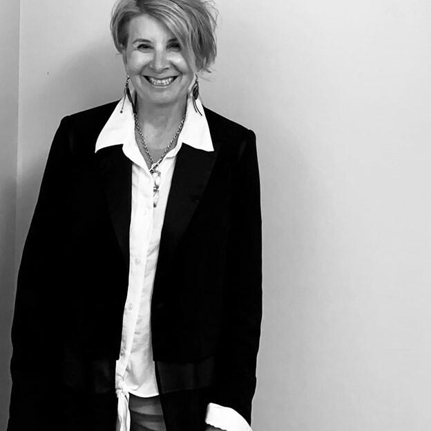 Dr. Caroline Tait