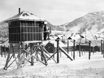 Guard tower overlooking prisoner of war camp, Kananaskis (1939). 