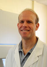  Dr. Scott Weese